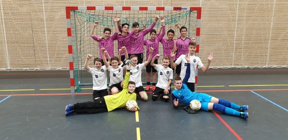 2019-02-11D1m 2019-02-11D1m